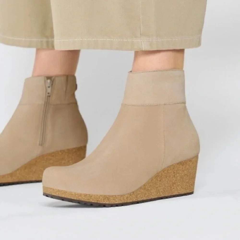 NEW Birkenstock Papillio Ebba in “Warm Sand”Suede Booties EU37 L6